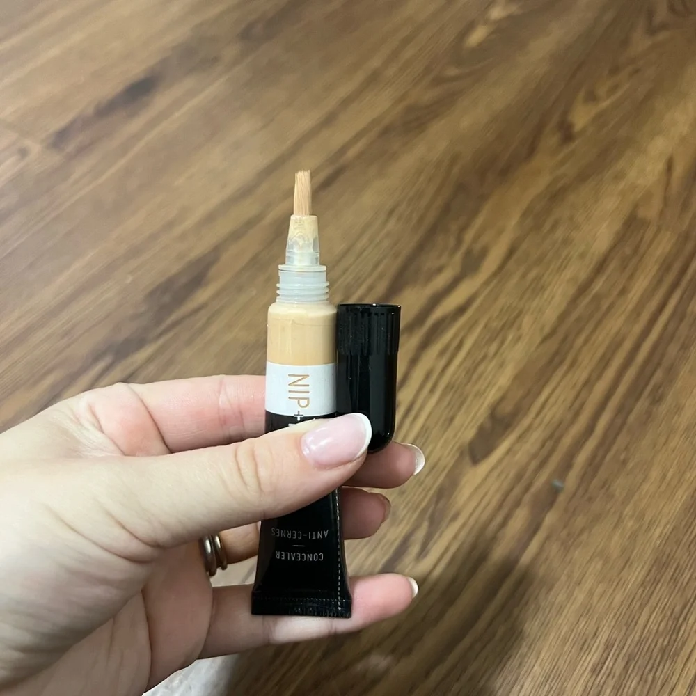 Nip + Fab 05 Concealer
